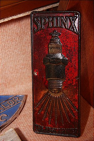 SPHINX PLUGS FINGER PLATE - click to enlarge